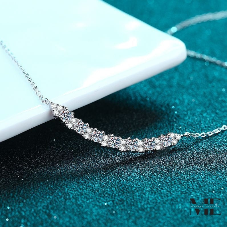 ME®️ | SMILING MOISSANITE DIAMOND NECKLACE