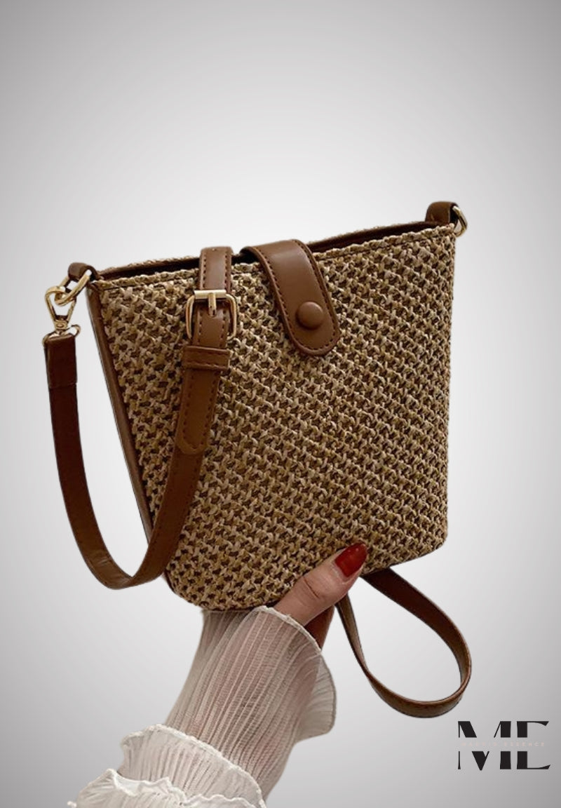 ME® | ARTISANAL ELEGANCE: CASUAL CUBE BAG FOR HER