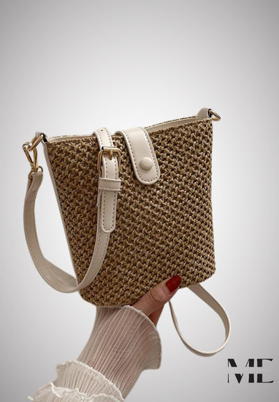 ME® | ARTISANAL ELEGANCE: CASUAL CUBE BAG FOR HER